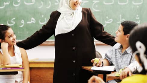 تعليم-العربية استراتيجيات نشر اللغة العربية في العصر الحديث