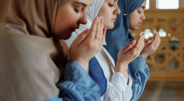 كيف كان تصرف نساء النبي وأمهات المؤمنين في رمضان؟