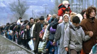 refugeeeeeeee اللاجئون والإشكال المعرفي والأخلاقي
