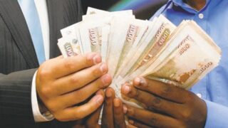 kenyan-money-2 المال مال الله والأغنياء خزّانه والفقراء عياله