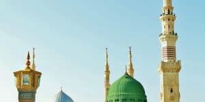 الوسائل والمبادئ التَّربوية المستخدمة في العهد المدني (2) Medinah-Masjid-300x150