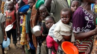 africa hunger3bis إفريقيا..الفقر يتزايد و237 مليون يعانون من جوع مزمن