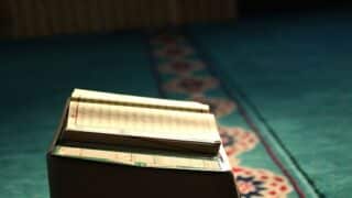 quran-4758830_1280 ثلاثة اتجاهات في علاقة القرآن والسنة بالتراث