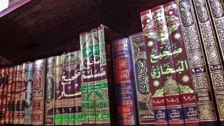 Hadith_Books مؤهلات الصحابة وضبط السنة النبوية