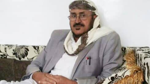 الشيخ عبد الواحد الخميسي كورونا تغيّب علامة اليمن الشيخ الخميسي