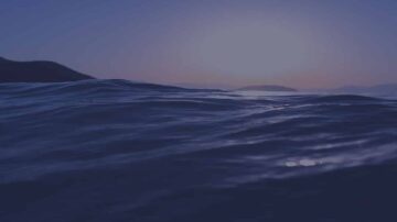 مياه البحر الهادئة تحت ضوء الشمس الغاربة، مع تدرجات زرقاء تعكس جمال الطبيعة.