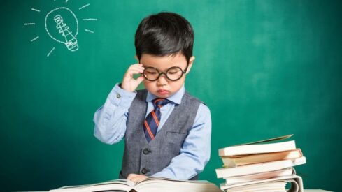 الكتاب الجميل يربي طفلا إيجابيا