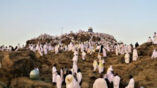 The pilgrims during the Arafah day