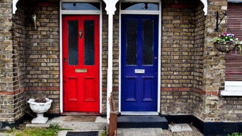 picture neighbour Kindness to a Non-Muslim Neighbor :Tips for Interaction