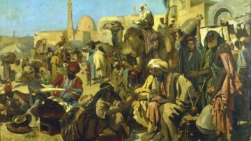 لوحة تاريخية تظهر سوقًا عربيًا حيويًا في الصحراء، حيث يتجمع الناس حول الأكشاك ويقومون بالتجارة. يشتمل المشهد على رجال ونساء يرتدون أزياء تقليدية، مع جمال تزين المكان. الألوان الغنية تعكس الحياة اليومية والنشاط التجاري في الثقافة العربية.