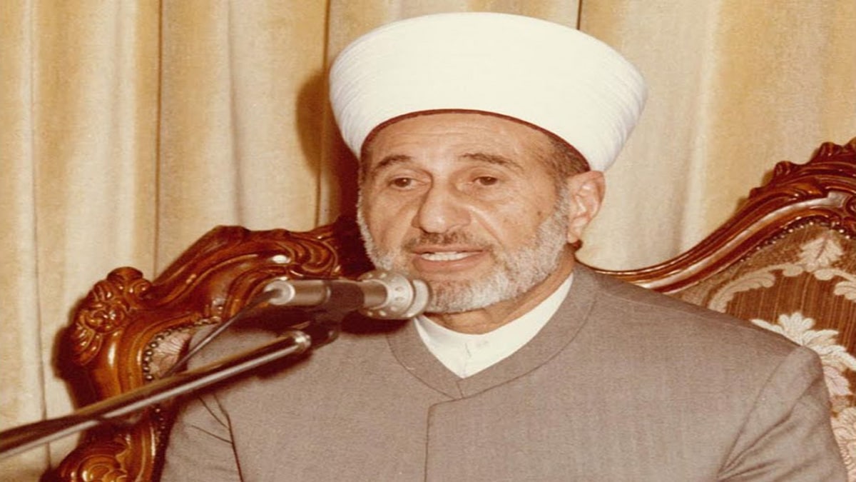 المفتي حسن خالد. (أرشيف)