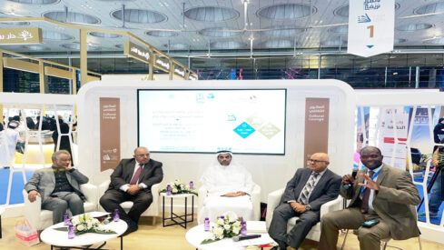 جانب من ندوة ثقافة الحوار وتحالف الحضارات بمعرض الدوحة للكتاب 2023