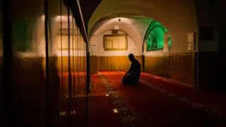A man praying Islam