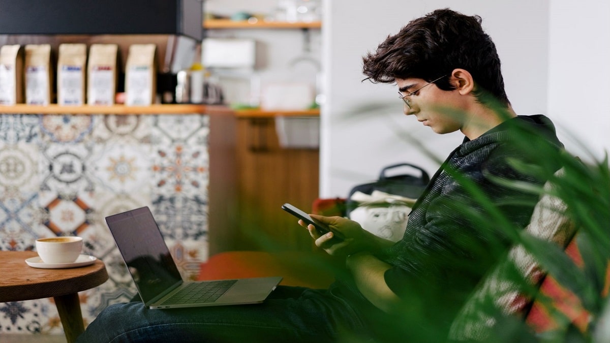 ثقافة السوق وكيفية التعامل مع المراهق؟