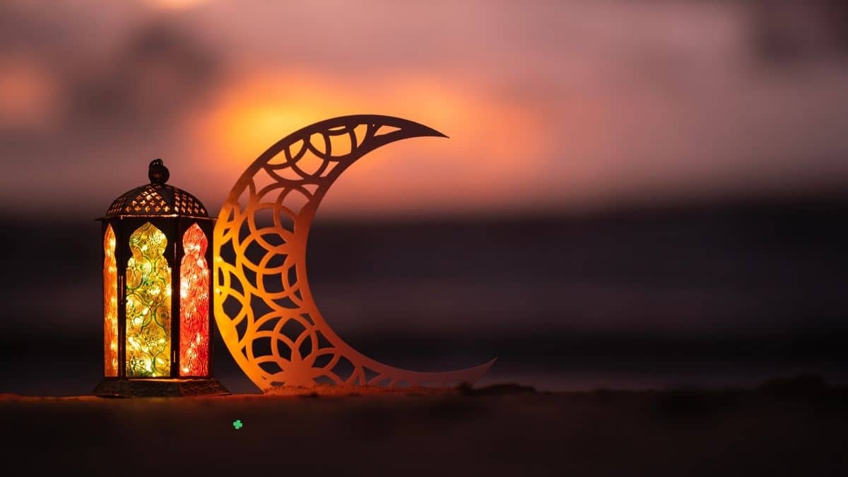 الأحاديث الضعيفة حول عيد الفطر والأضحى، حكم حديث التكبير؟