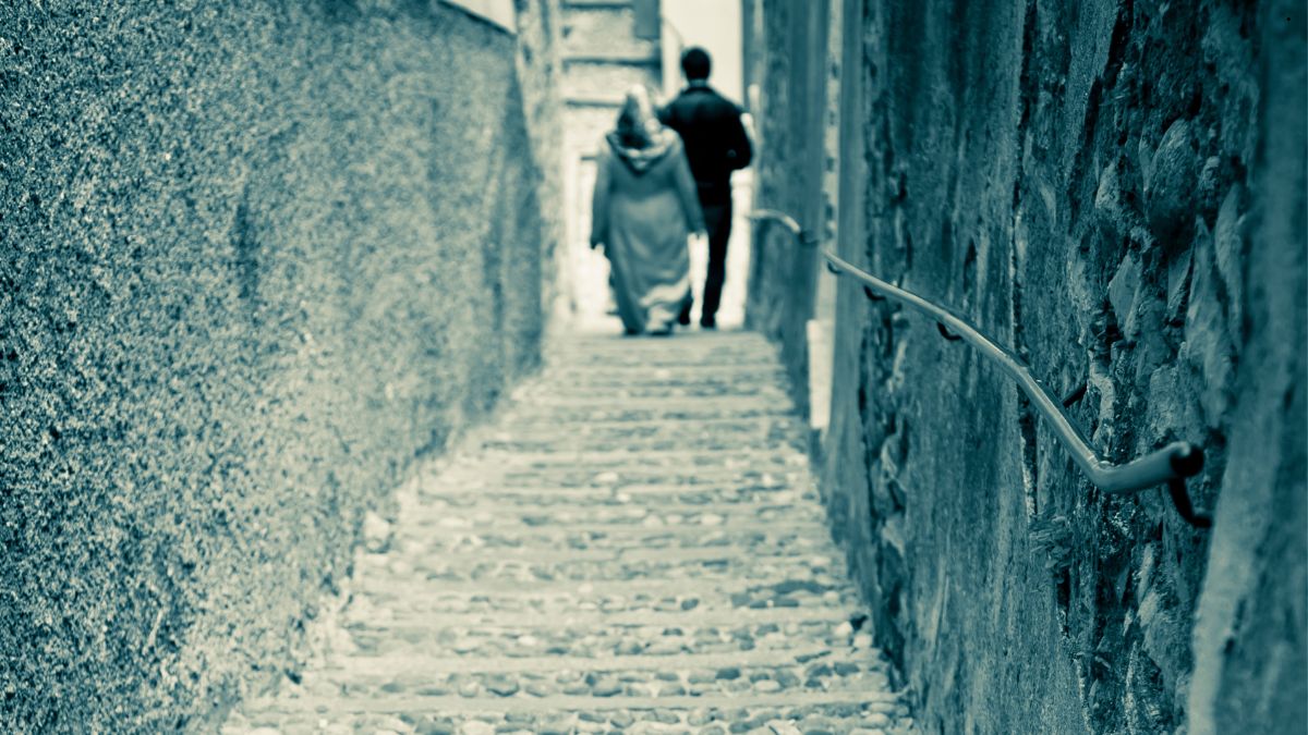كن لها سندا! – إسلام أون لاين
