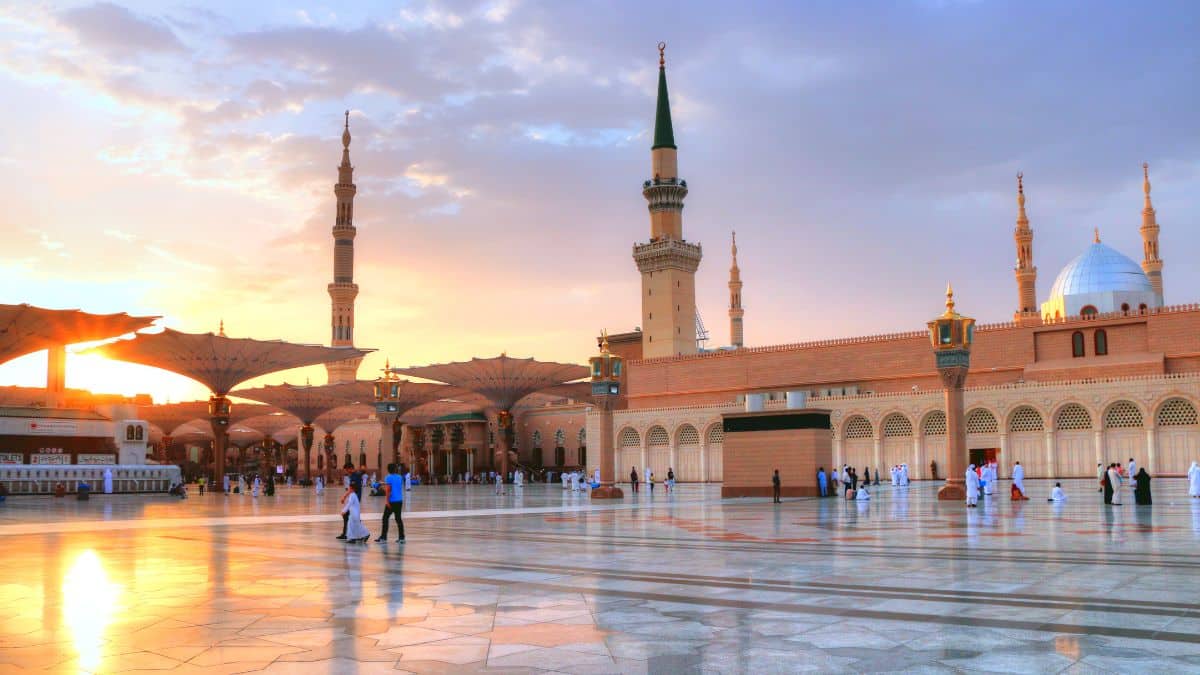 مكاسب الصحابة الكرام: نموذج في الكسب الحلال