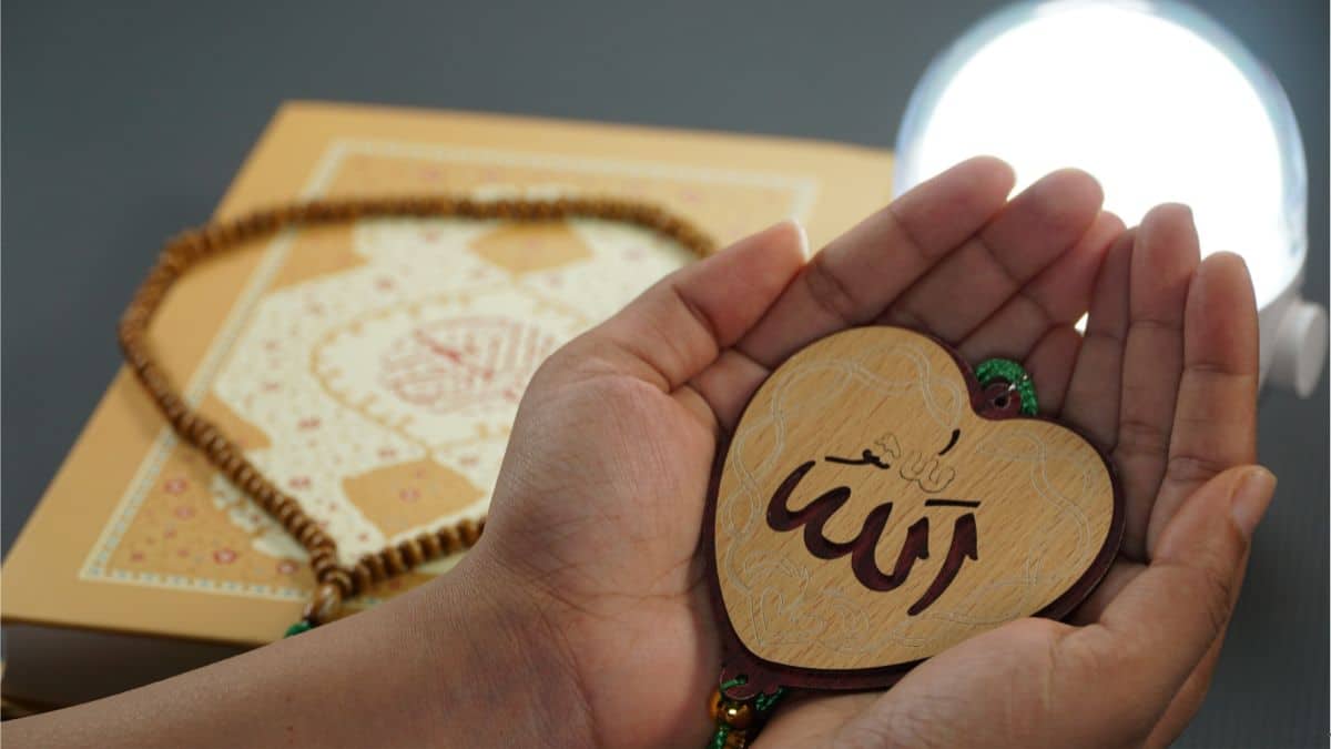 الحب في الله.مفهومه و4 من علاماته الحب في الله.مفهومه و4 من علاماته