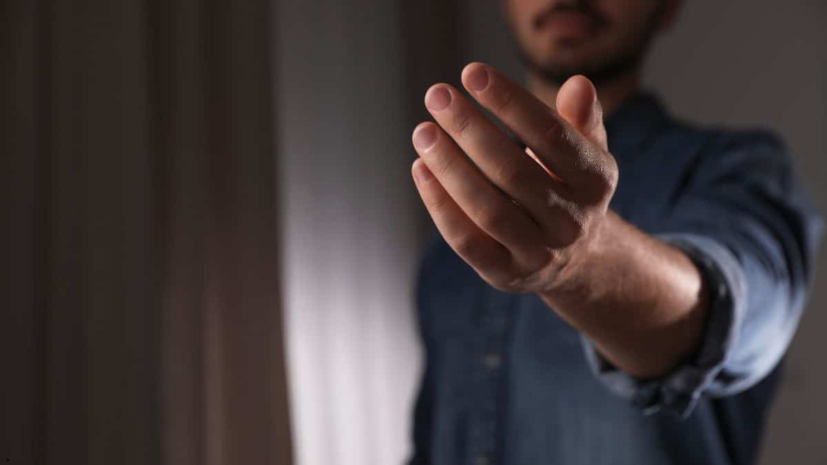 فضل قضاء حوائج الناس .. السعادة في قضاء حوائج الناس