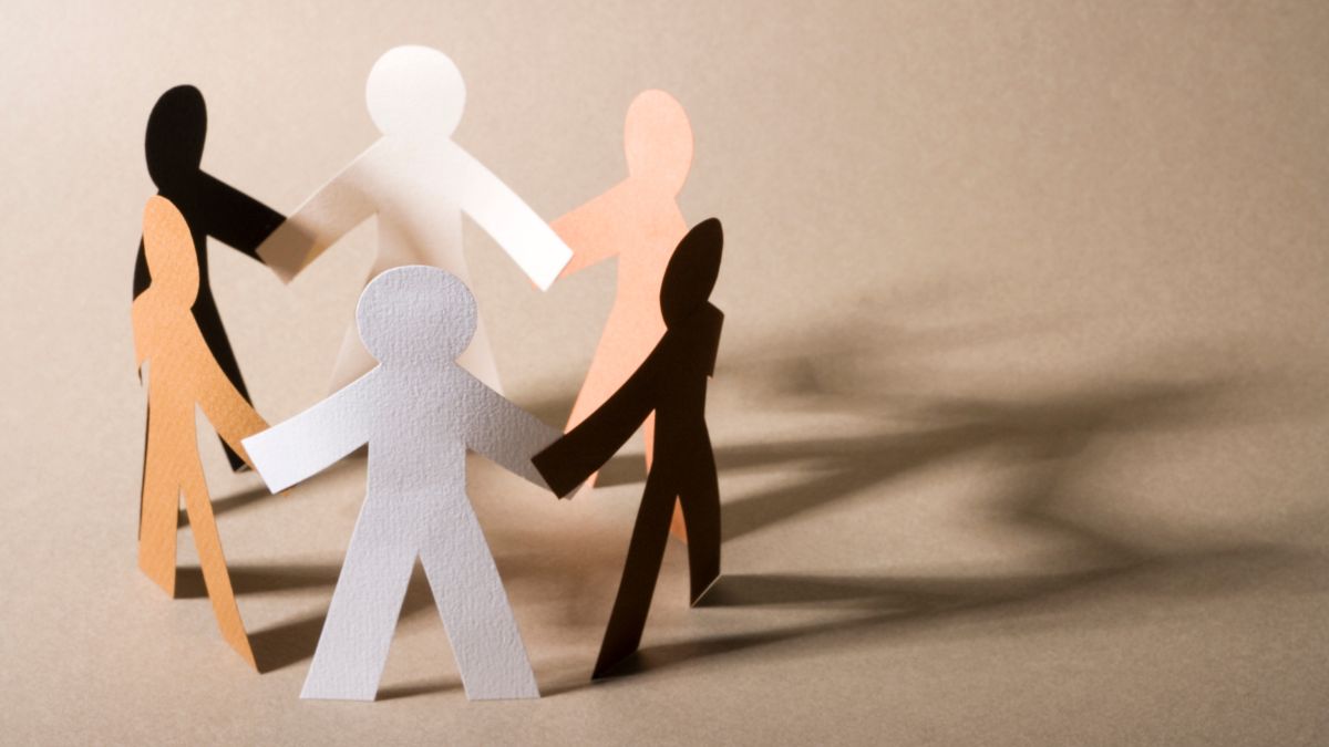 أهمية اختيار الأصدقاء – إسلام أون لاين
