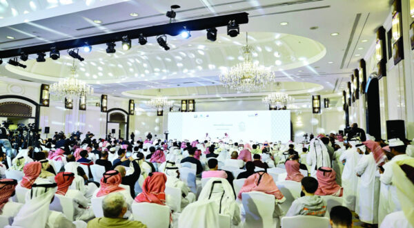 الداعية عثمان الخميس: الأمة تعيش أزمة بتراجع مكانة العلم