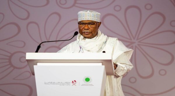 صورة مقال مؤتمر مجمع الفقه الإسلامي بالدوحة.. الذكاء الاصطناعي وحماية الطفولة على طاولة علماء الأمة
