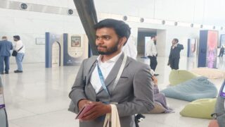 صورة مقال الباحث الهندي محمد كوماث لـ "إسلام أونلاين": أول حرف ندرسه ونكتبه في الهند هو الحرف العربي