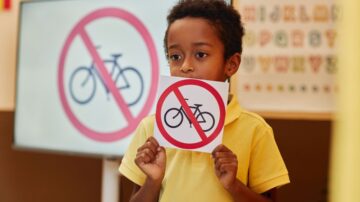 القواعد الصارمة في الفصول الدراسية