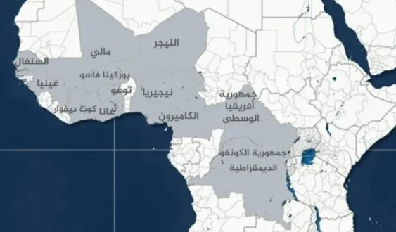 خريطة توضح الدول الواقعة في منطقة الساحل الإفريقي، بما في ذلك النيجر ومالي وبوركينا فاسو وغينيا، مع تحديد الحدود الجغرافية للدول الأفريقية الأخرى.