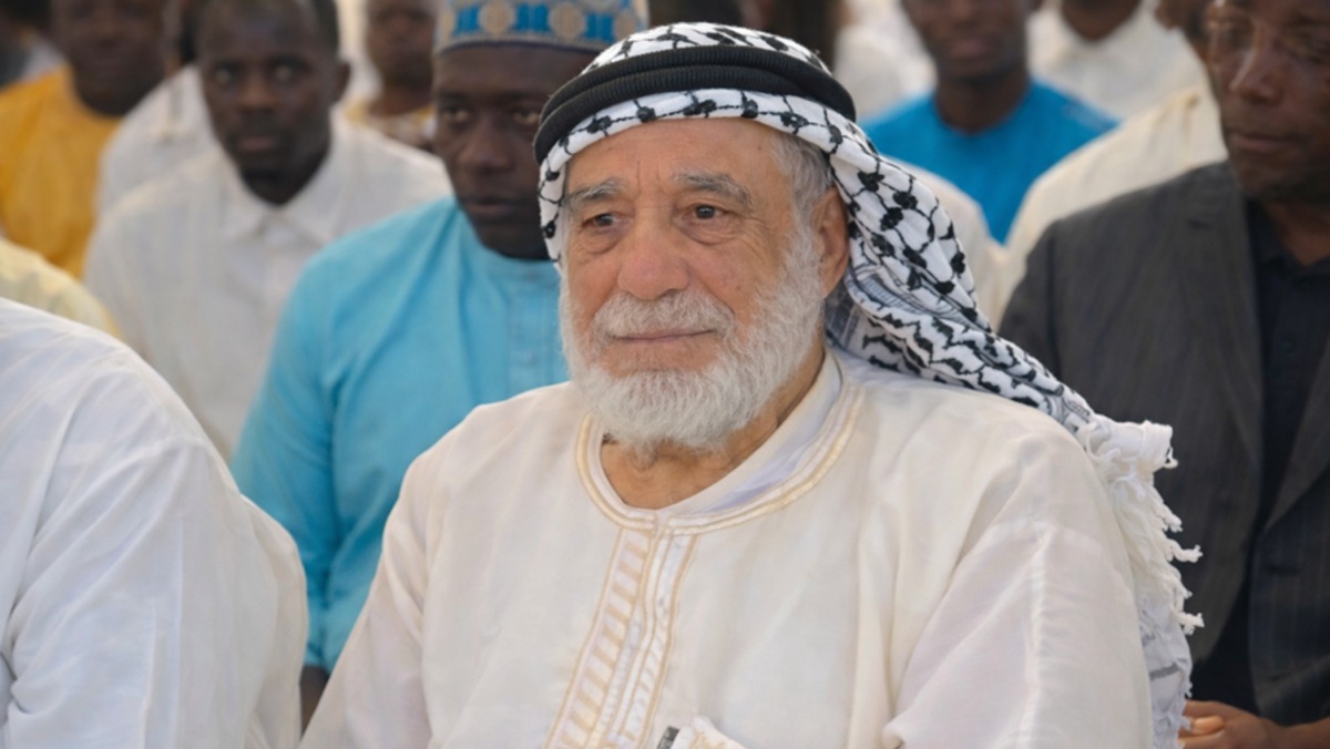 عمر خريس .. نصف قرن من ريادة التعليم العربي والإسلامي في غامبيا