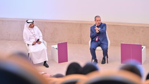 ” جيل زد” وسؤال الهوية .. بين إغراء النموذج المادي والمعايير المتعالية